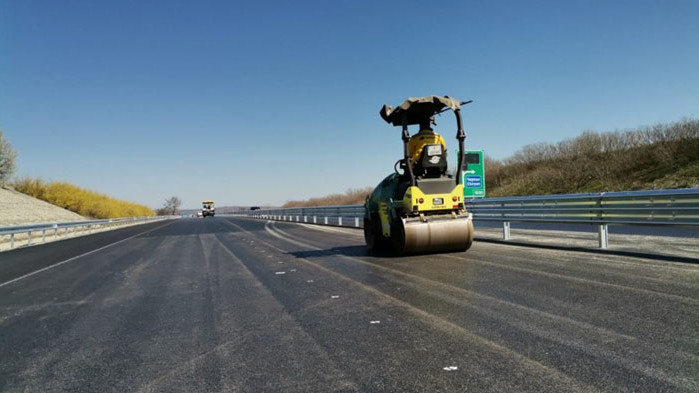 Днес се пуска движението в ремонтирания 6 км участък от