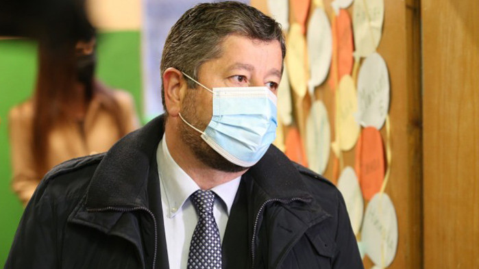 Христо Иванов: Дишаме във врата на ДПС, може и да ги изместим