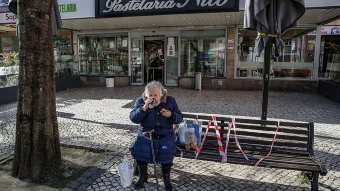 Португалия продължава да смекчава мерките срещу COVID-19, които бяха в