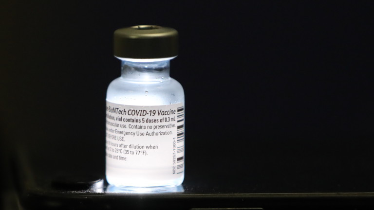 През тази седмица Франция започва да произвежда ваксината срещу COVID-19 на