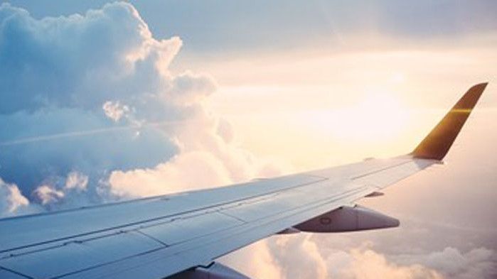 На десет служители в Иран са били повдигнати обвинения за