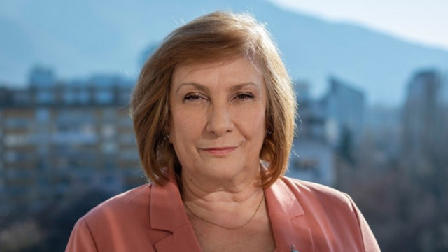 Евродепутатът от ДПС Искра Михайлова се отказва от депутатското място