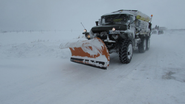 Шофьорите в Смолянско да тръгват подготвени за зимни условия