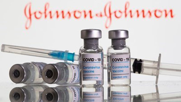 US здравният регулатор: Ваксината на "Джонсън и Джонсън" не води до тромбози