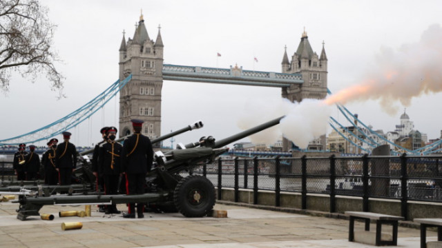 Погребението на принц Филип ще е на 17 април  Това съобщи Би