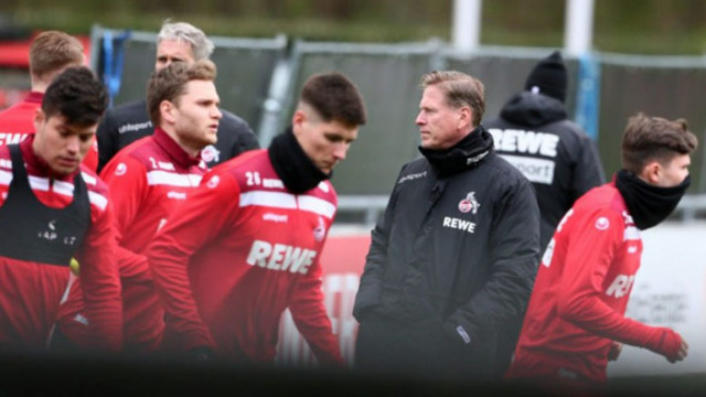 Старши треньорът на Кьолн Маркус Гисдол бе уволнен след загубата