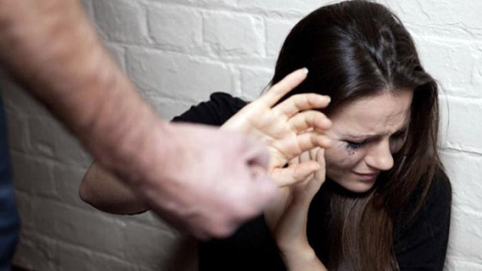 Досъдебно производство за мъж нарушил ограничителна заповед, издадена заради домашно насилие 