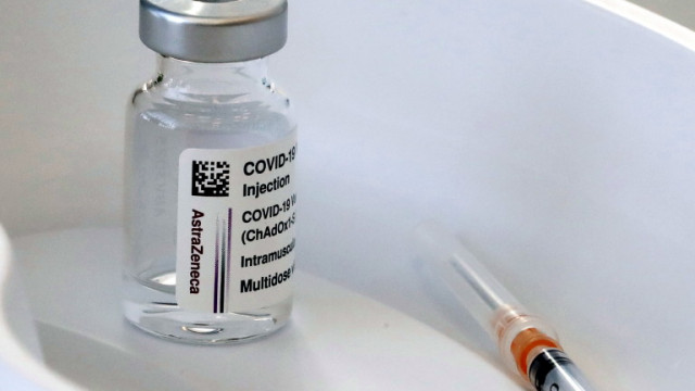 Няма как да се изтегли ваксината на Астра Зенека  от пазара