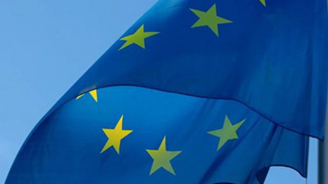 Европейската комисия не коментира случая с фалшифицирани паспорти на световни