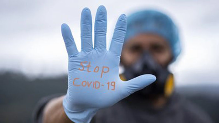 Германски лекари разтревожени, че пациентите с COVID-19 вече са по-млади