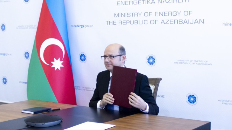 Азербайджан развива морската вятърна енергетика