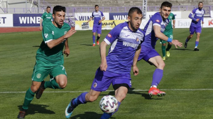 Отборите на Етър Велико Търново и Ботев Враца направиха нулево