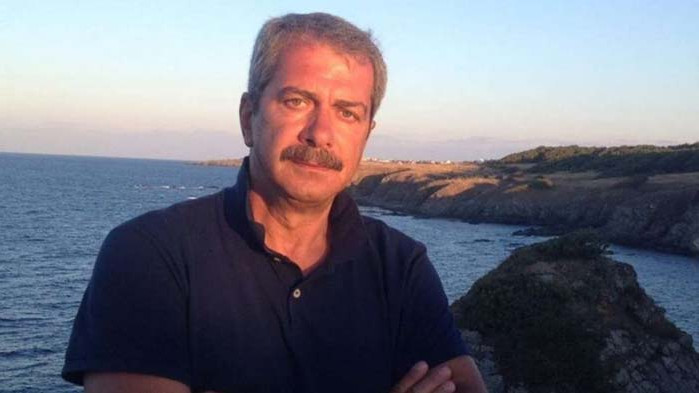 От Фейсбук профила на журналиста Евгени Михайлов По Радио Ереван: