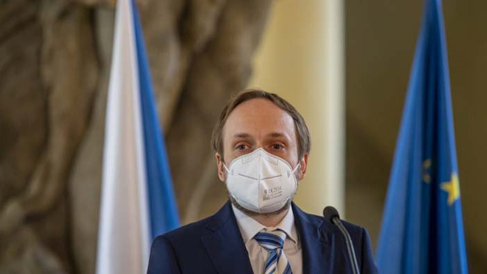 В противен случай съставът на руското посолство в Чехия ще