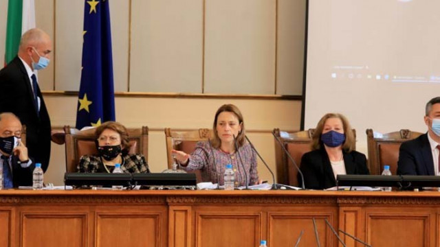 Депутатите ще заседават на 5 и 7 май Парламентът отмени