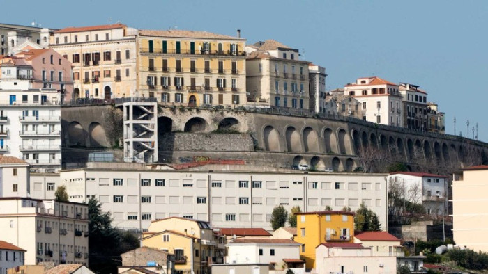 Мъж в Италия не е ходил на работа от 15