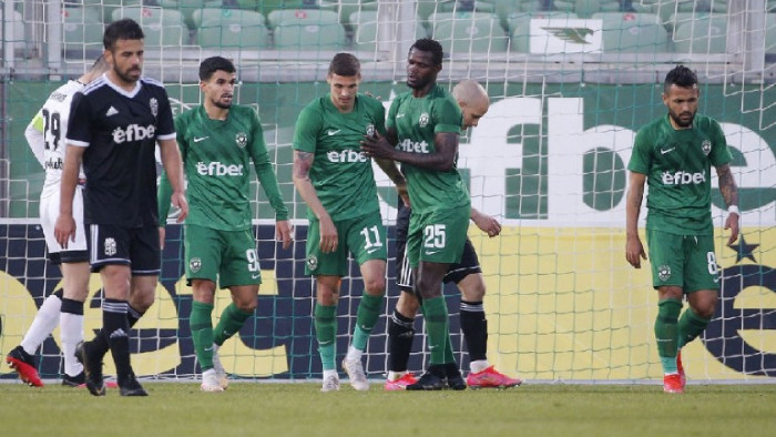 Шампионът Лудогорец победи с категоричното 4:0 ЦСКА 1948 на Хювефарма