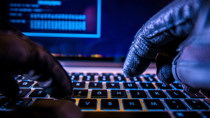 Хакери прехвърлиха 9 млн. лв. от сметката на норвежки бизнесмен в банка у нас