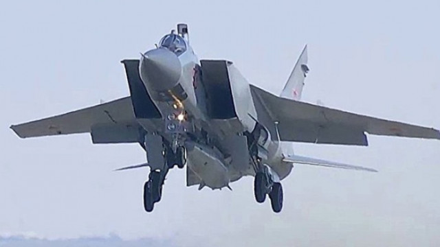 Руски изтребител МиГ 31 е бил изпратен за да съпроводи американски разузнавателен