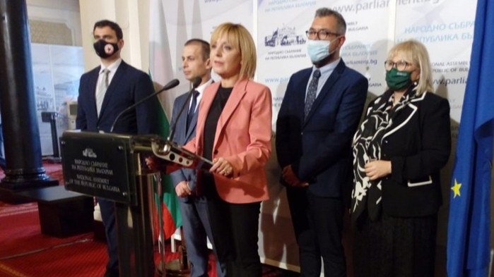 Спестените средства да отидат лични асистенти на хората с увреждания,