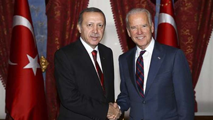 Изключително напрегнат и с остър тон по някои въпроси от