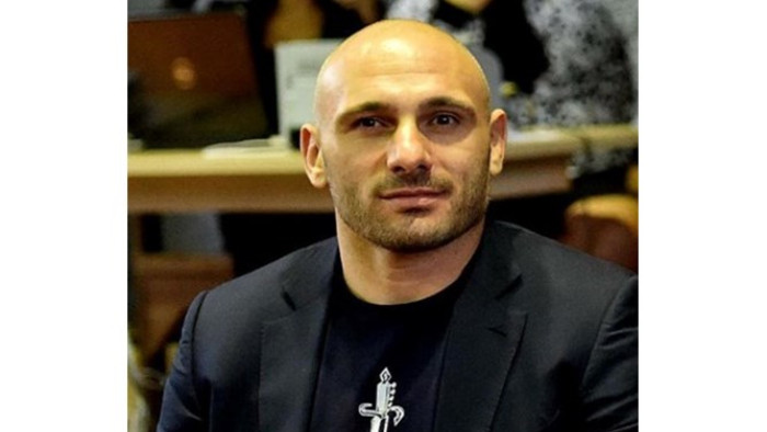 Това, че парламентът е пъстър и има по-голямо представителство на