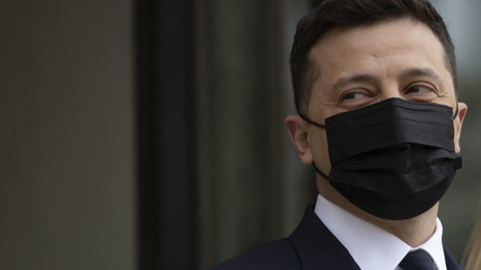 Президентът на Украйна Володимир Зеленски обяви, че е възложил на началника