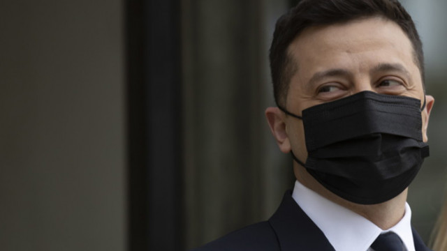 Президентът на Украйна Володимир Зеленски обяви че е възложил на началника