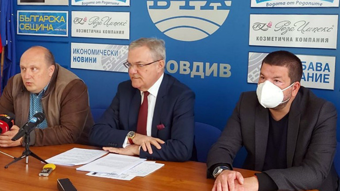 Лидерът на АБВ Румен Петков, който е и бивш вътрешен