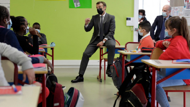 Децата от най началните класове във Франция се върнаха в класните