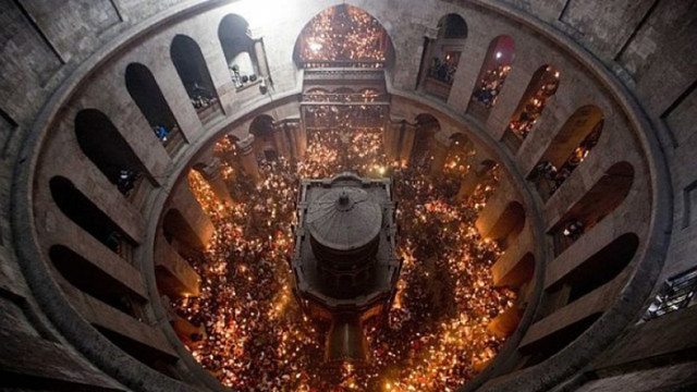 Ограничен е съставът на делегацията която ще донесе Благодатния огън