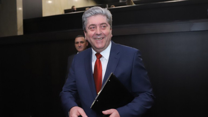 Трифонов и неговата формация разиграха един Дамски гамбит“, смята Първанов