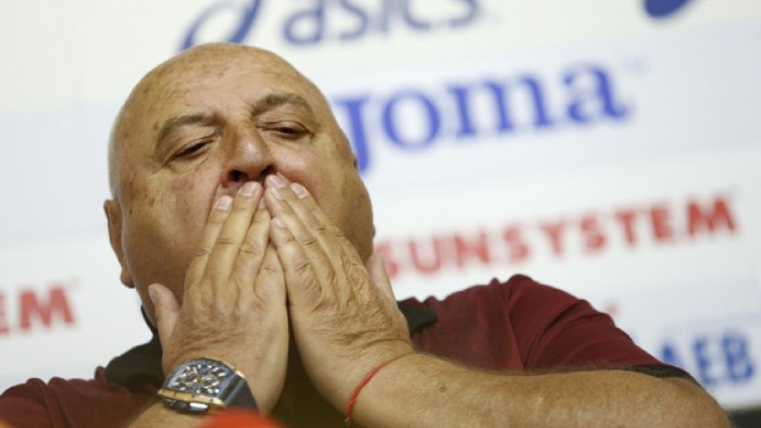 Засега не е ясна причината Президентът на Славия Венцеслав Стефанов е