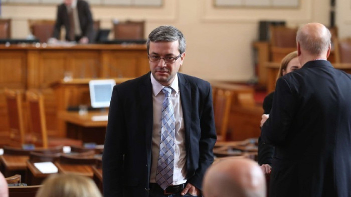 Отговорността е на мнозинството, смята председателката на ПГ на ГЕРБ-СДС