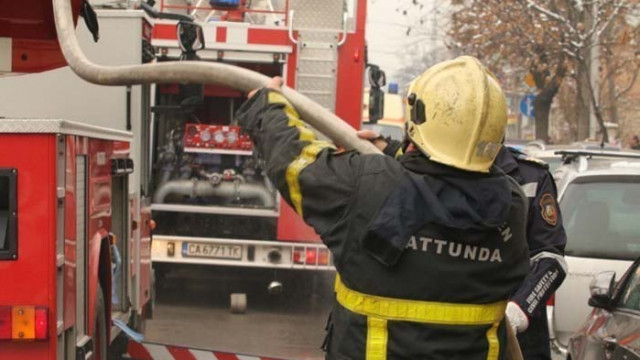 Пожар е възникнал в оръжейния завод Аркус в Лясковец съобщиха