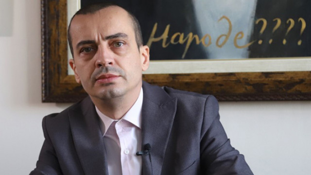 Ще продължа да работя за нашия град като отдаден професионалист, заяви Тодор Чобанов