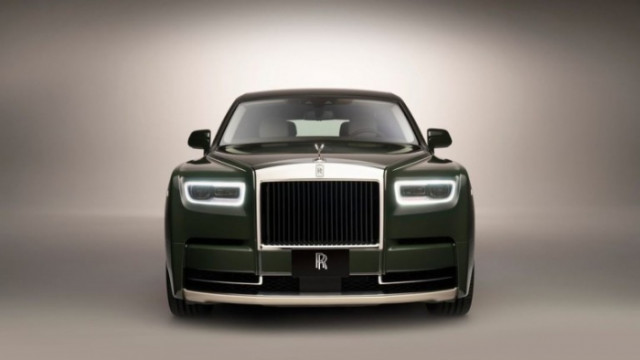Rolls-Royce, Hermès, Phantom Oribe и какъв модел си поръча японският милиардер Юсаку Маезава