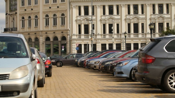 Безплатното паркиране в „синя“ и „зелена“ зона на София през почивните дни
