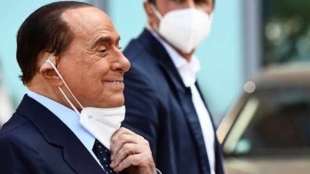 Бившият италиански премиер Силвио Берлускони беше изписан вчера от болницата