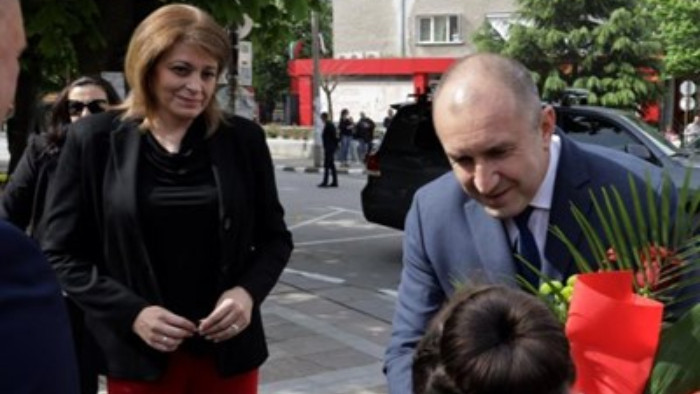 В Първомай, където днес бе гост за празника на града. президентът