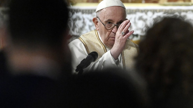 Ватикана започва маратон от молитви срещу пандемията от COVID 19 Инициатиавата е папа