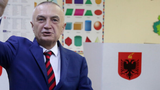Управляващите социалисти в Албания започнаха с реализацията на обявената инициатива