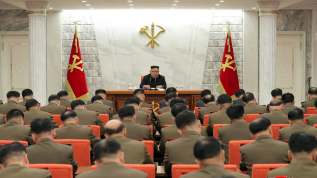 Официалното издание на комунистическата партия в Северна Корея пише че ваксинацията