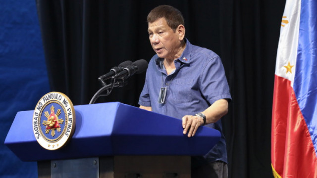 Президентът на Филипините Родриго Дутерте получи в понеделник първата си доза