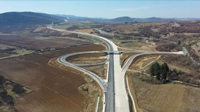 Автомагистрали строи усилено участъците по аутобана 134 те километра от автомагистрала
