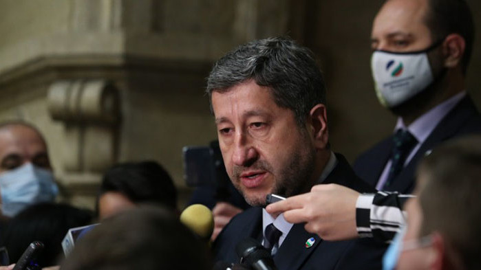 Ципов бил типичен представител на калинките в ГЕРБ“. Иванов щял