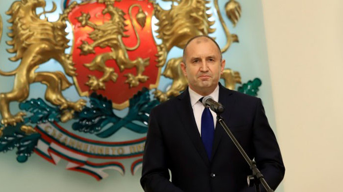 Малко са държавите с нашата дълга история, съхранили своето име,