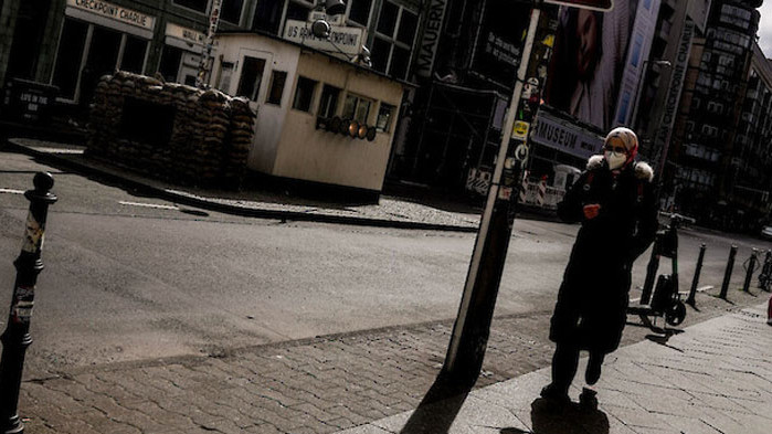 Изискването за предоставяне на отрицателен PCR тест при пристигане от