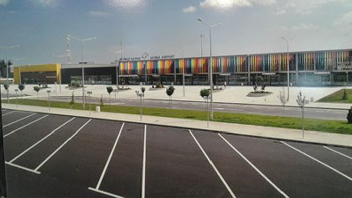 От морските летища казват, че няма отменени чартъри за юни, юли и