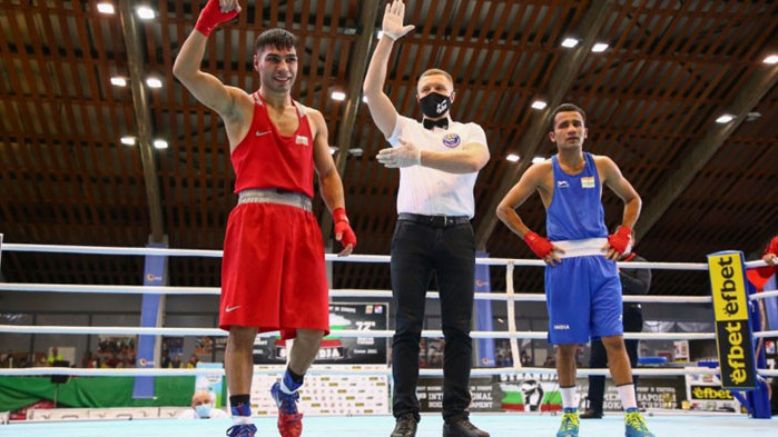 Най-титулуваният ни боксьор в момента -Даниел Асенов, си е поставил